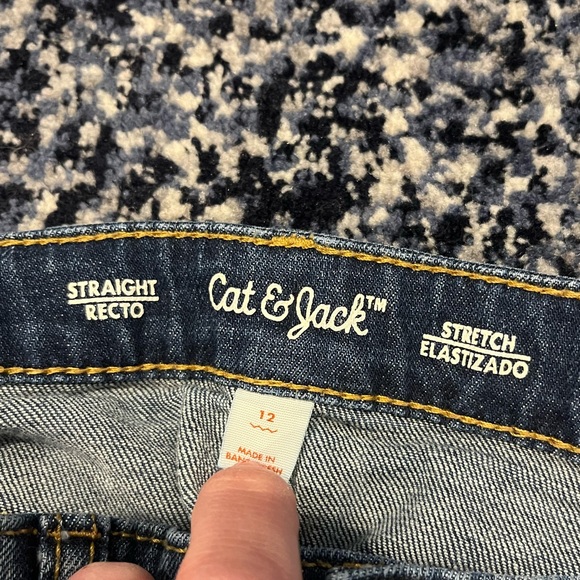 👖👖👖 Boys Sz.12 Jeans 3 Pairs! Gap, Cat & Jack, Joes- all like new! - Picture 2 of 7